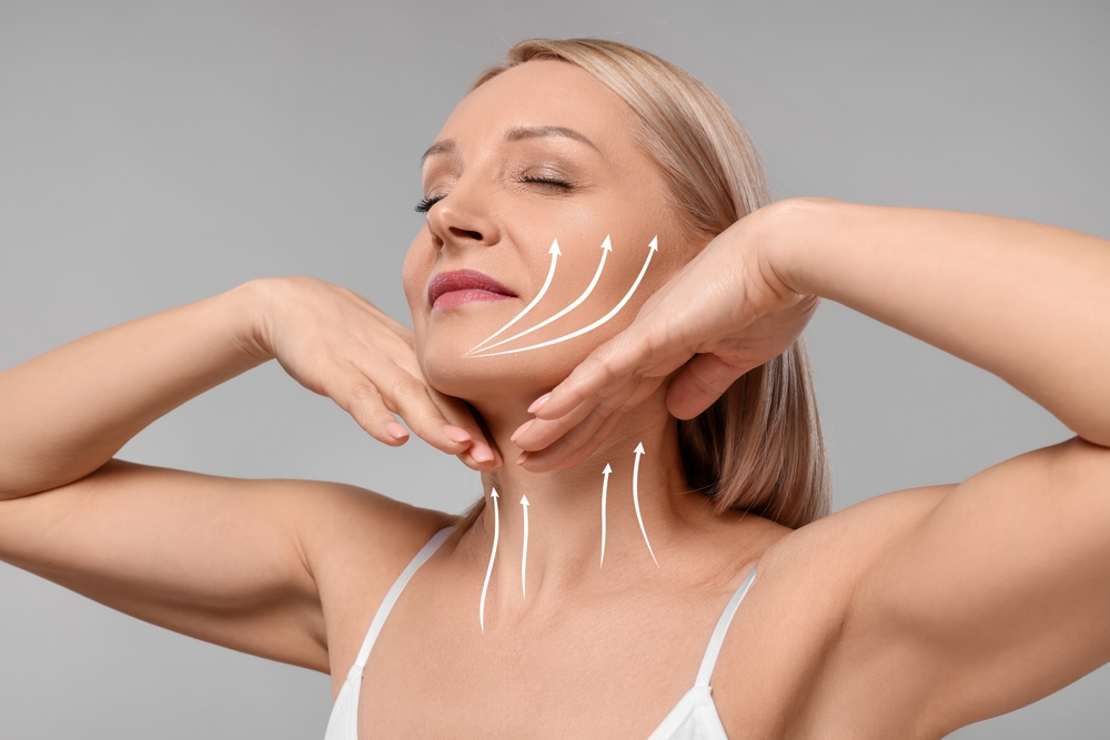 Portret feminin cu săgeți grafice pe obraz și gât, ilustrație pentru lifting facial